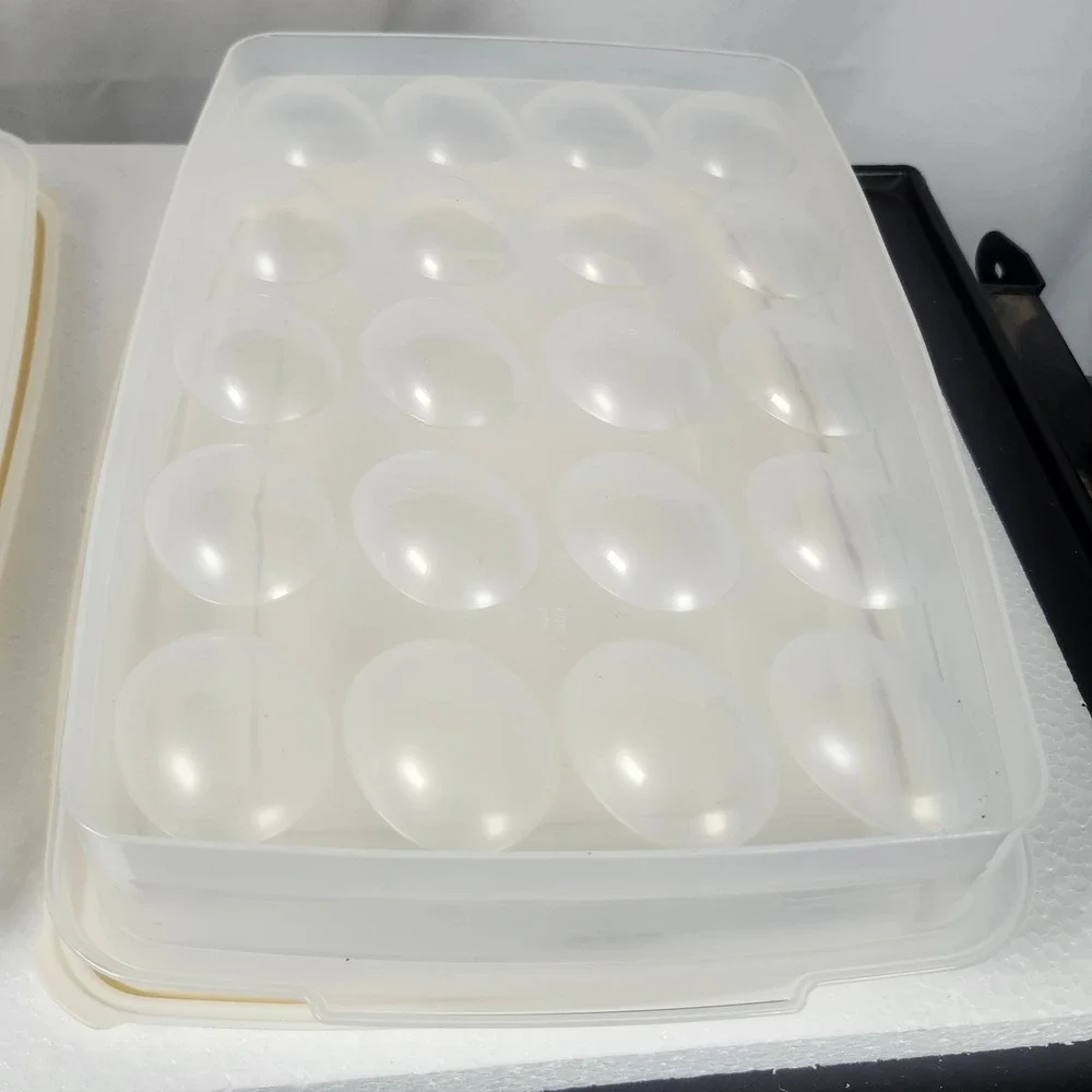 Rubbermaid Servin Saver Deviled Egg Carrier Set of 2 Vintage Almond Clear‎ Lid 7
